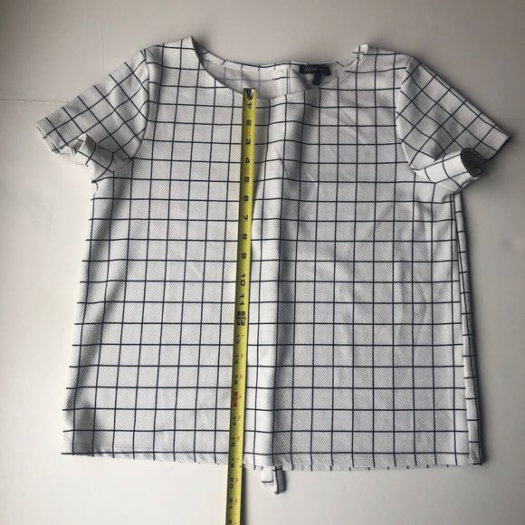 Moa Moa Checkered Slit Back Tie Top Checkered Size XL - Picture 10 of 12